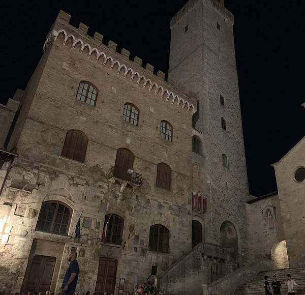 Via Francigena - San Gimignano at night