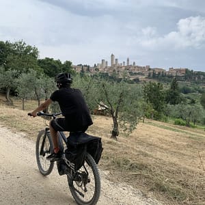 Via Francigena - Vista spettacolare di San Gimignano
