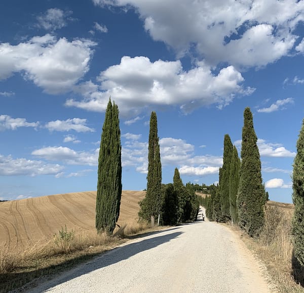 Tuscany dirty roads - Cycling in the dust